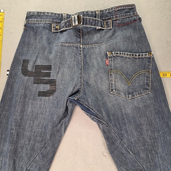 VTG Levis Engineered Jeans Mens Blue Med Wash Buckle Back Twisted One Fits 30x32